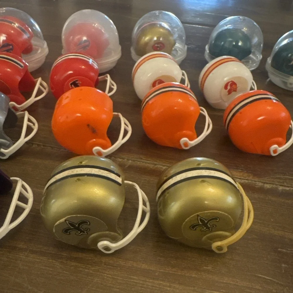 Vintage NFL mini‎ Helmets Lot Of 27